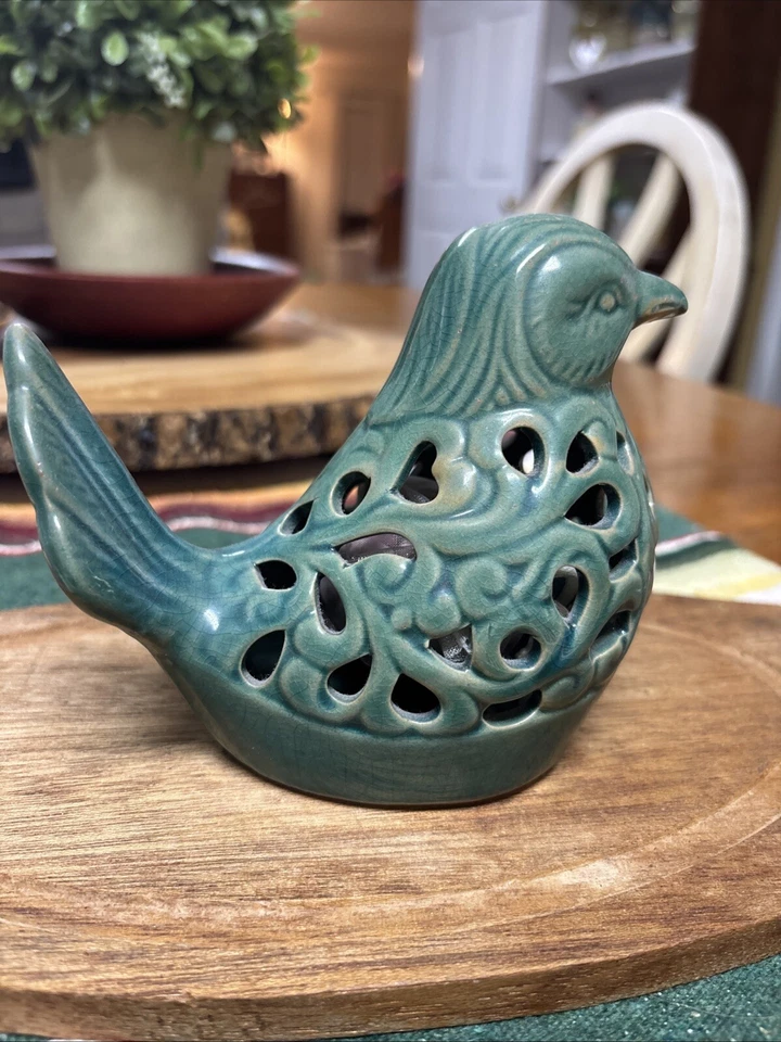 Винтажная глазурованная керамическая вырезанная птица с попурри - или волшебные огни могут быть добавлены - Изображение 4 из 4