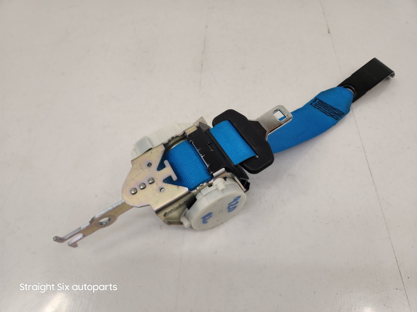 ✅ 14-17 OEM BMW i8 I12 Coupe Rear Left / Right Seat Belt Seatbelt Retractor Blue
