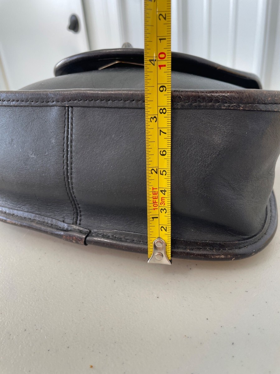 90s Brighton Collection 557948 Turn Lock Leather Crossbody