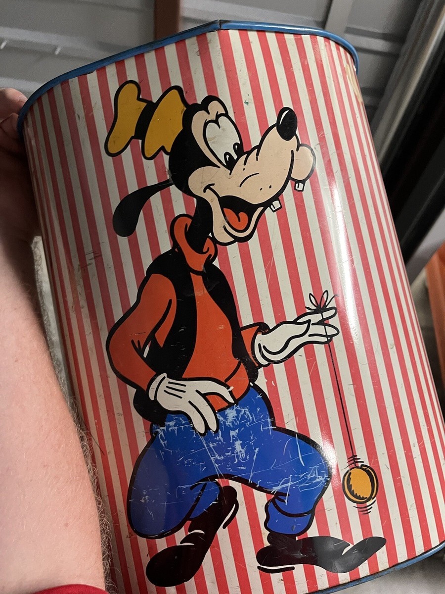 Vintage Walt Disney Mickey Mouse Goofy Donald Duck Cheinco Metal