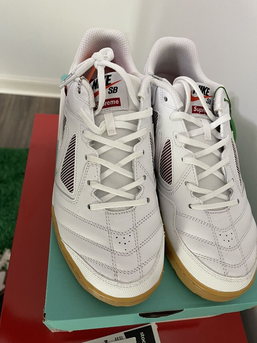 Nike Sb Gato Supreme White Red Gym AR9821-116 Trainers Men's Nike Sb Gato Supreme White Red Gym AR9821-116 Trainers Men's