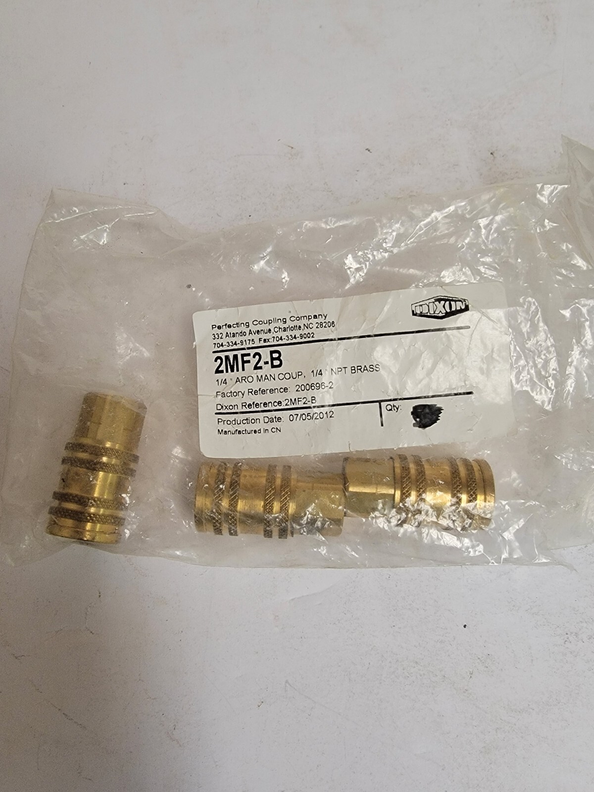 PERFECTING COUPLING DIXON BRASS VALVE. 1/4