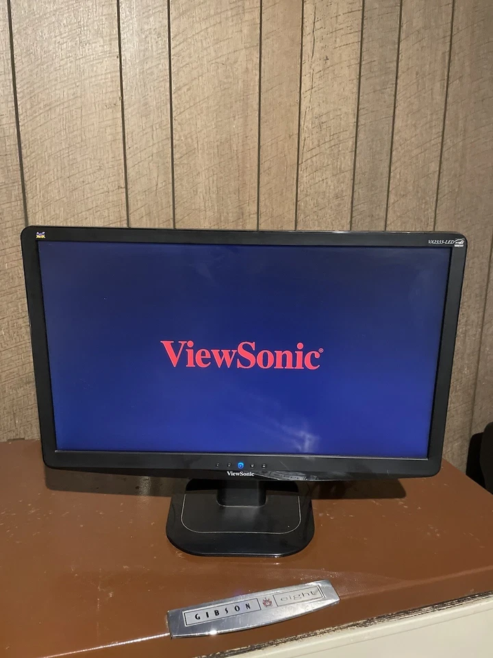 ViewSonic VA2333-LED 23" LCD Monitor w/ VGA Cable Set, KVM Switch, VGA LAN Dock - Image 2 of 4