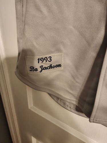 100% Authentic Mitchell & Ness Bo Jackson 1993 Chicago White Sox Jersey Sz 40 M - Picture 2 of 5