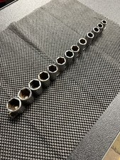 Snap On 313TWYA- 1/2" Drive 12 Pc SAE Shallow 6Pt Socket Set(1/2" - 1-1/4")
