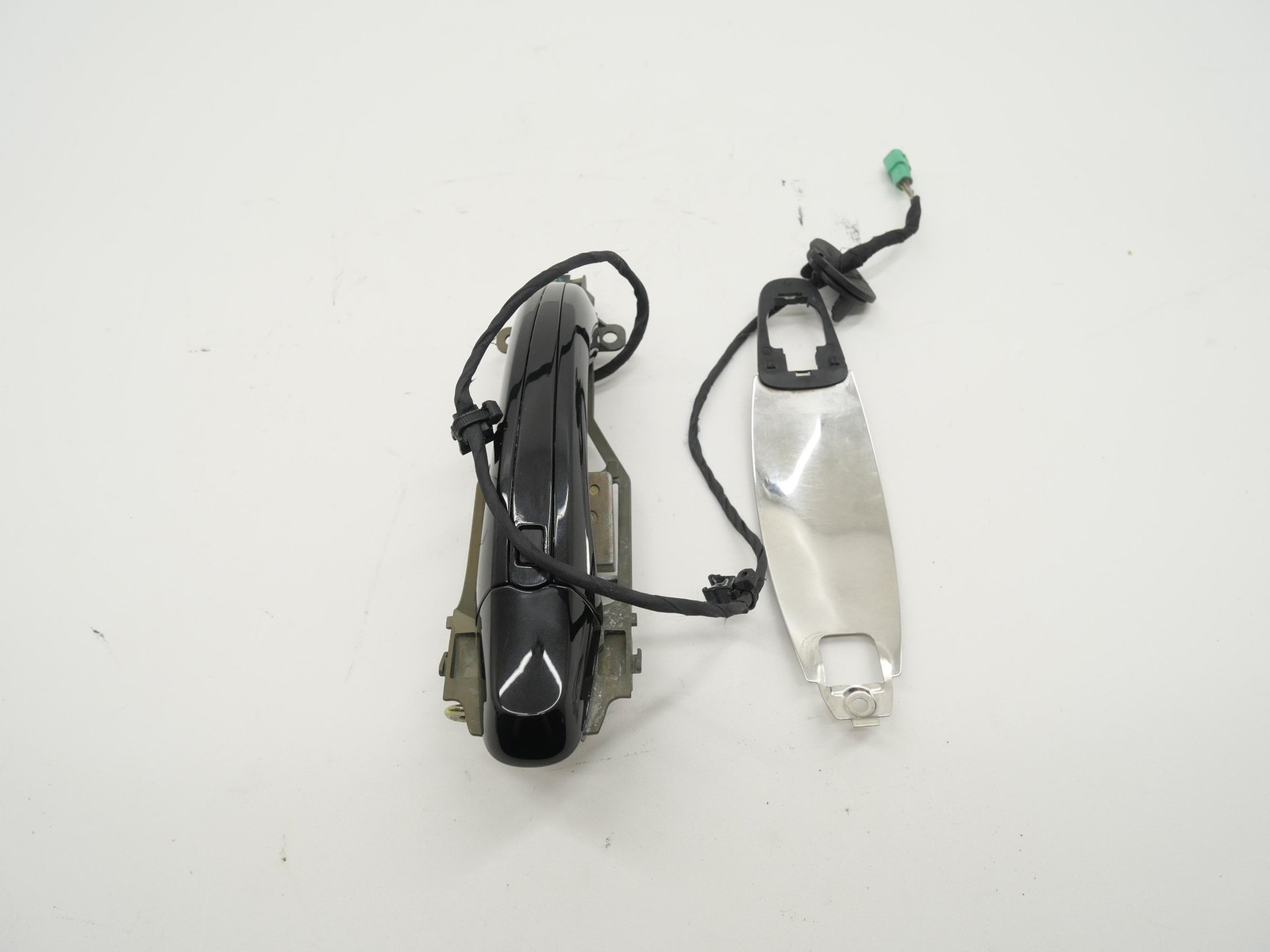 2005 Bentley Continental GT Passenger Door Handle Exterior Keyless Right RH OEM
