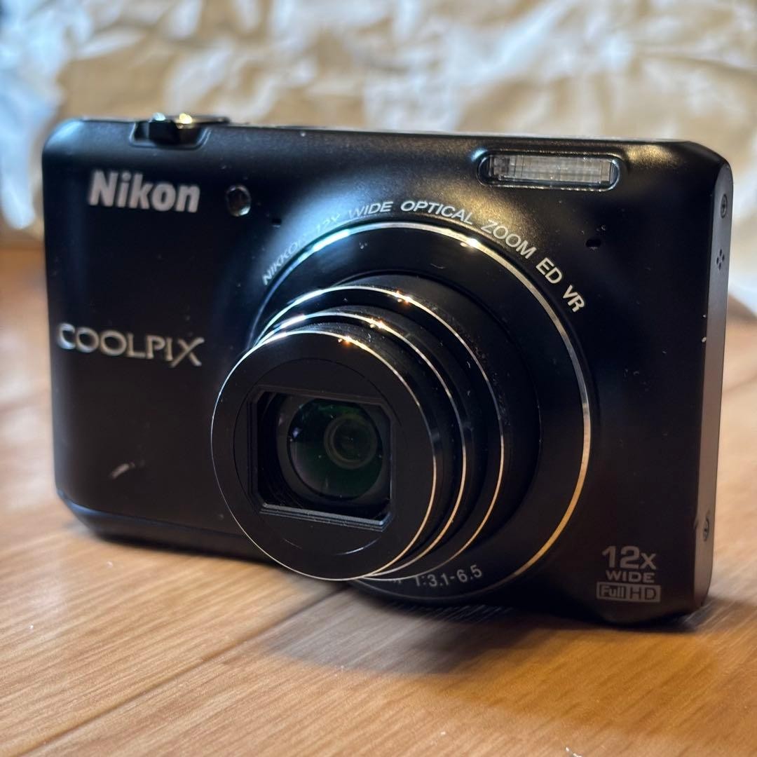 Nikon COOLPIX S6400 Black Digital Camera 16.0MP 12x Zoom Full HD
