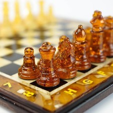 Made in USA Baltic Amber Chess Pieces – Luxury Executive Gift for Men | KIZIMA