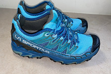 La Sportiva Ultra Raptor Trail/Hiking Shoes Blue/Black Men's US 8 Medium