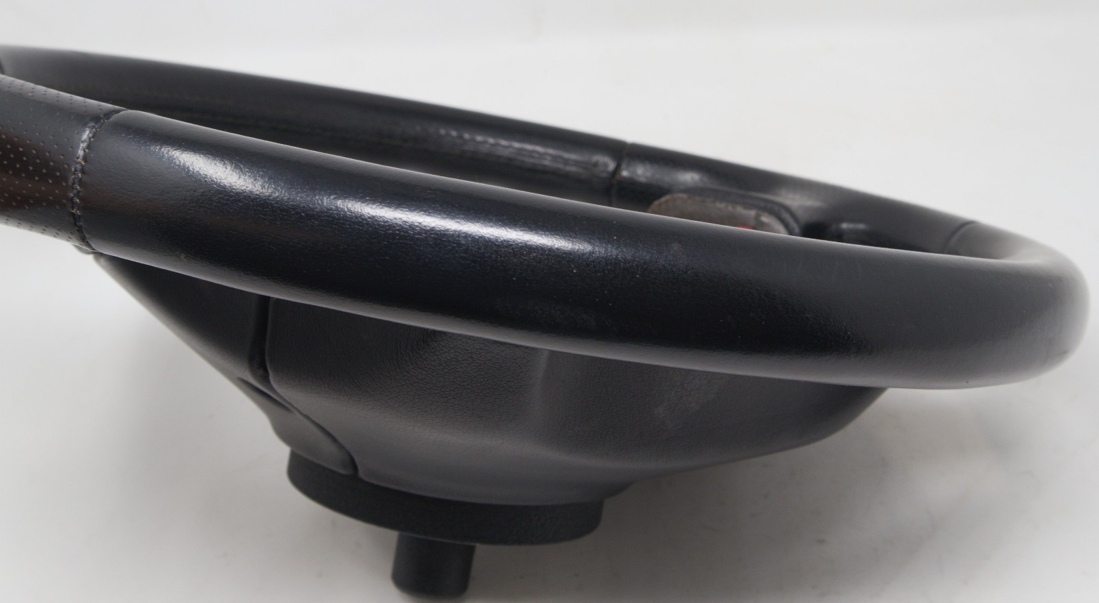 Used OEM steering wheel for Ferrari 355 F335 GTS Spider 164249 black leather