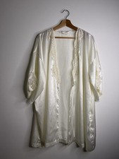 Victoria s Secret Ivory Satin Lace Trim Robe Kimono Sleepwear OS Lingerie