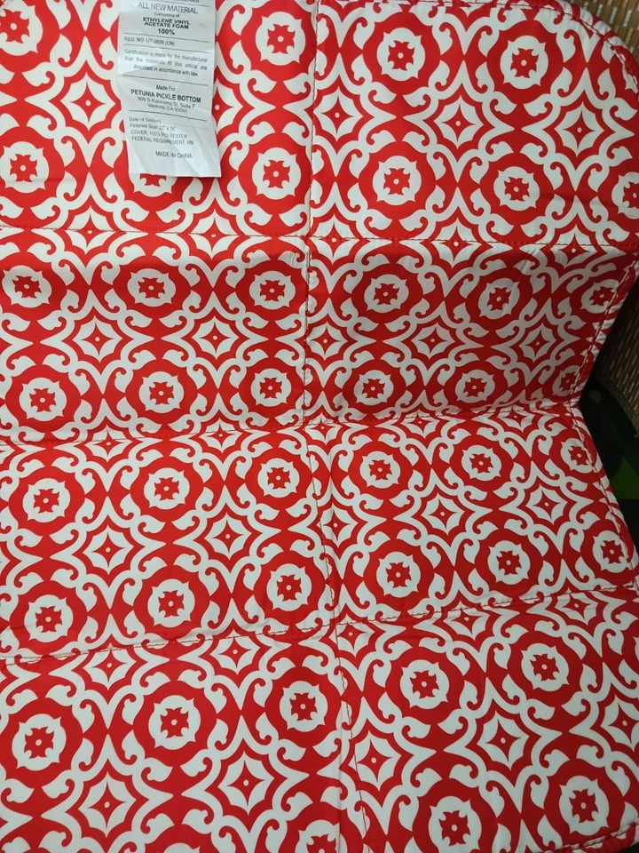 Petunia Pickle Bottom ~ Diaper Bag Backpack ~ Orange Patterned w Accessory Pouch — 第 3/4 张图片