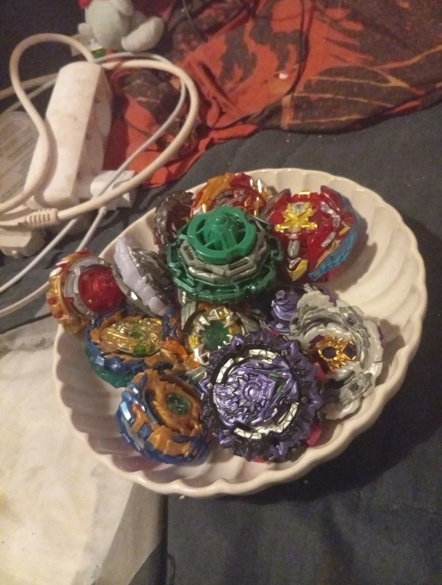 Lot De Toupies Beyblade - Occasion - Plusieurs Modèles