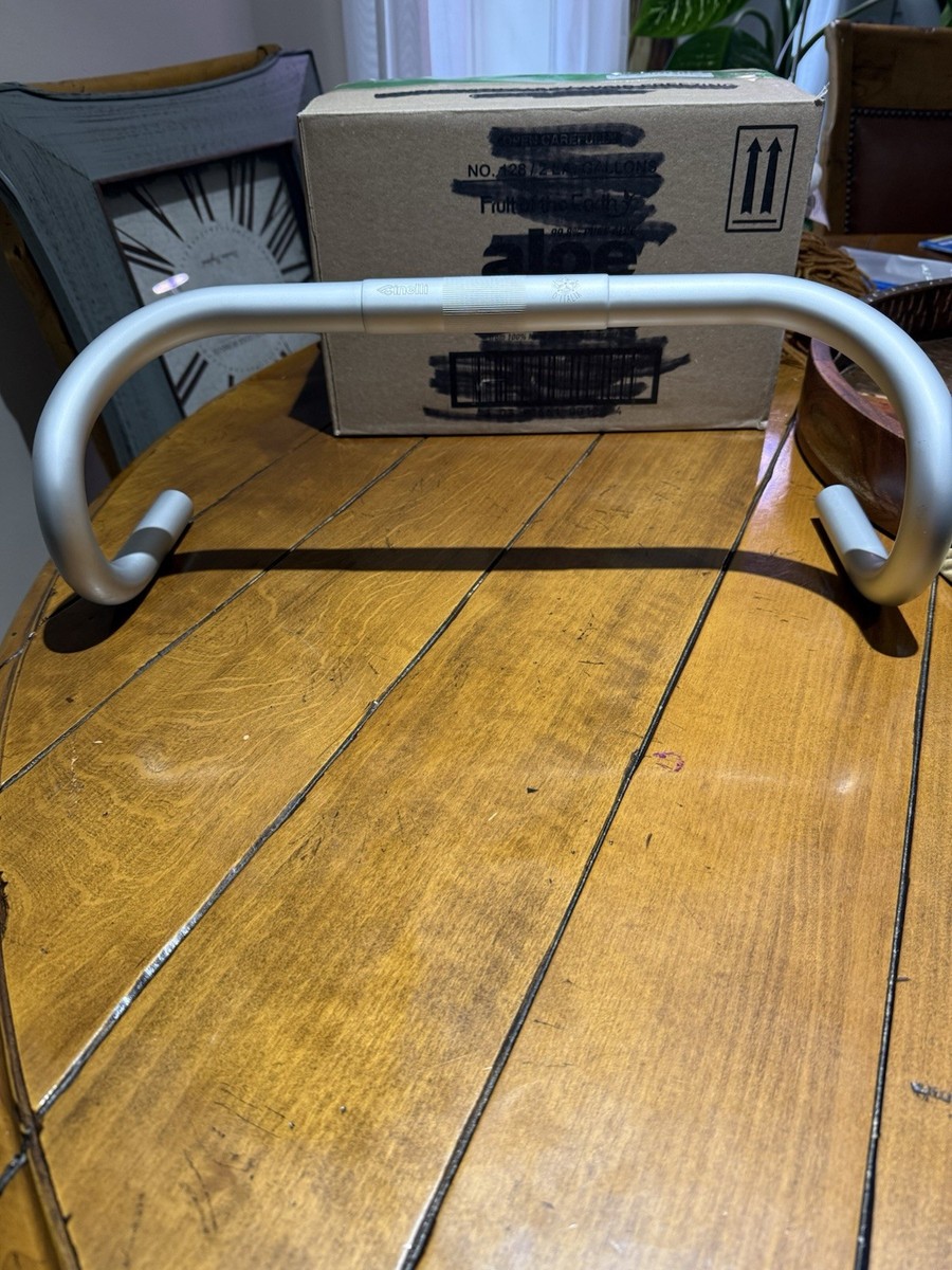 Cintre Cinelli Giro D'Italia 64-42 Aluminium Argenté - Vélo De Course