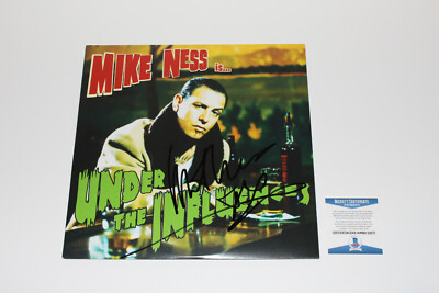 MIKE NESS SOCIAL DISTORTION SIGNED SOLO VINYL ALBUM RECORD BECKETT