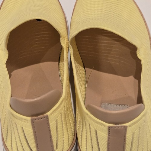 Zapatilla deportiva sin cordones UGG Sammy Breeze amarilla talla 9,5 #1100533 para mujer - Imagen 5 de 9