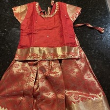 Indian princess outfit- Prefect For A 2-3 Year Old. Never Been Worn. Red  Gold