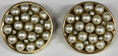 Original Vintage Kramer Clip Earrings