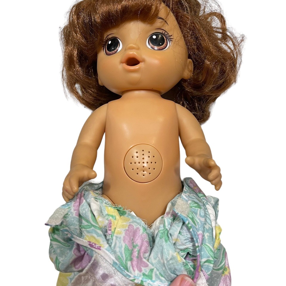 Baby Alive Step ‘N Giggle Brown Hair Doll with LightUp Shoes 2018