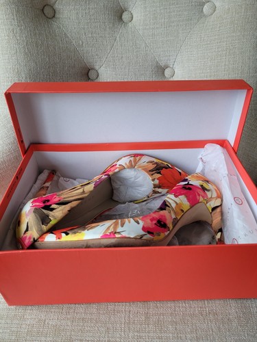 Ivanka Trump Shoes Kayden 2 Orange Multicolor Floral Pumps Size 7.5 In Orig. Box - Picture 5 of 14