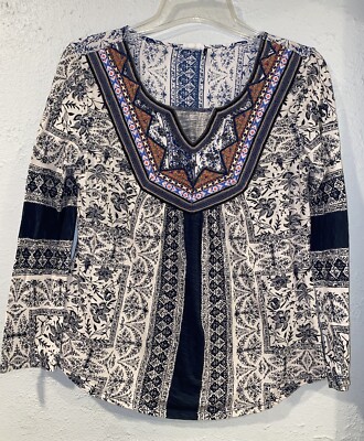 Anthropologie Akemi & Kin Size XS Embroidered Peasant Embellished Top Beaded