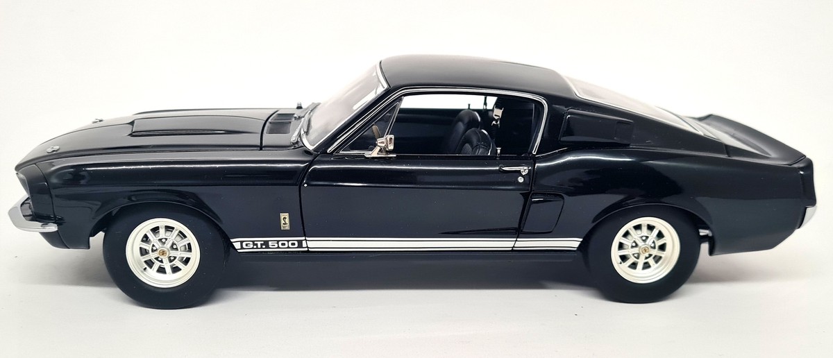 Exact Detail 1/18 Shelby G.T. 500 1967 Mustang Black Diecast Model