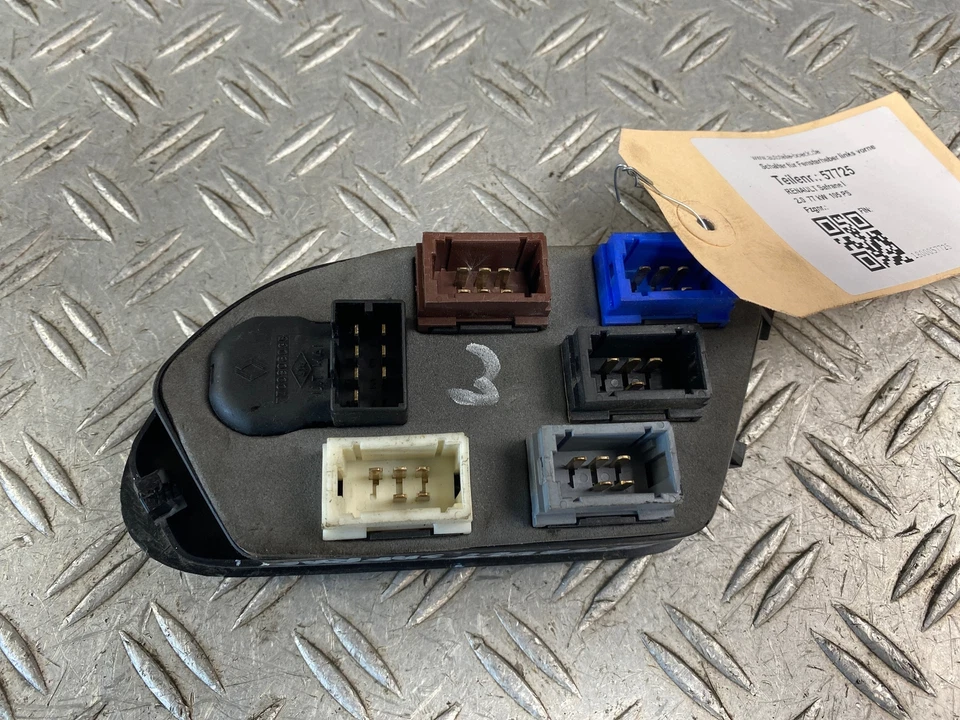 57725 Interruptor elevalunas delantero izquierdo RENAULT Safrane I (B54) 7700811906 Foto 2 de 3