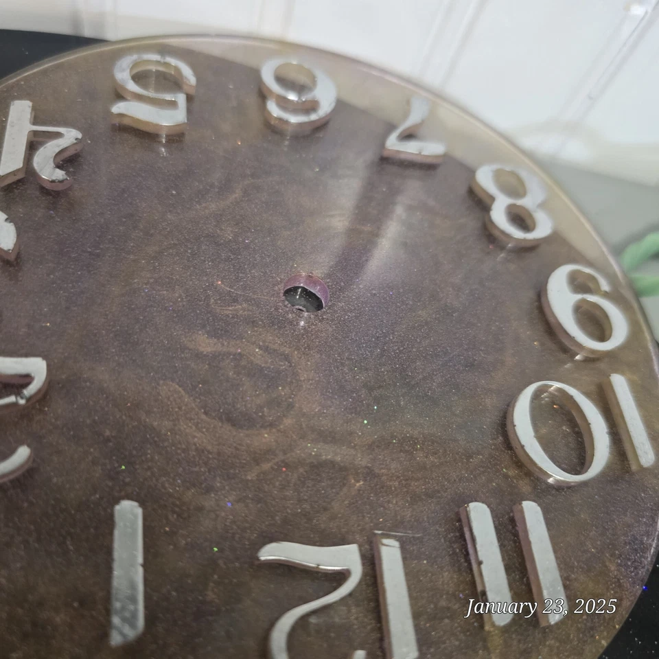 Epoxy Resin Art Clock - Image 4 of 4