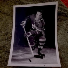 1962 TUROFSKY NHL HOCKEY PHOTO BERT OLMSTEAD TORONTO MAPLE LEAFS ALEXANDRA HHOF