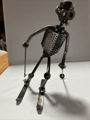NUTS AND BOLTS SKIER SKIING PERSON SKI METAL FIGURE ART MAN CAVE INDUSTRIAL LOOK