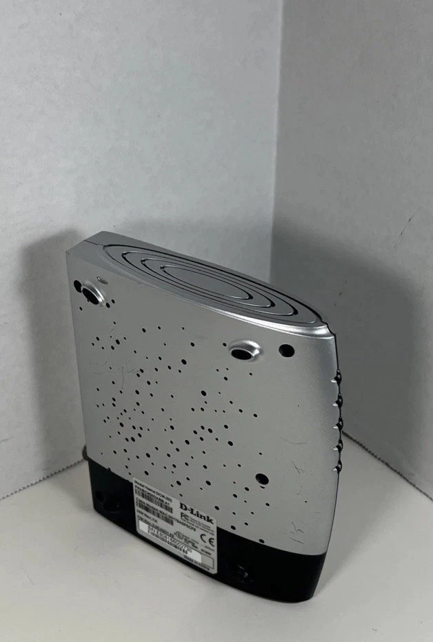 D-Link DCM-202 Cable Modem 00179A5F5CF6 No Power Adapter or Accessories - Image 2 of 4
