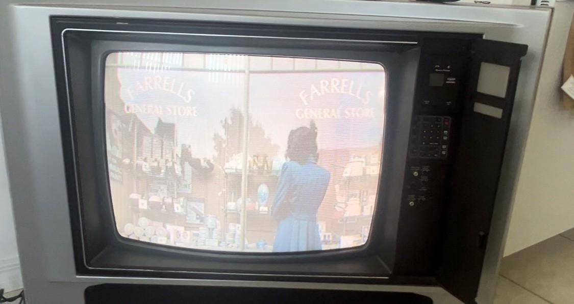 VINTAGE ZENITH SPACE COMMAND SYSTEM 3 TV 25INCH - GREAT CONDITION