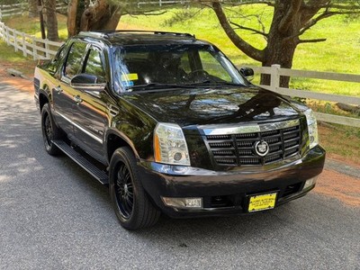 2012 Cadillac Escalade EXT Premium AWD 4dr Pickup