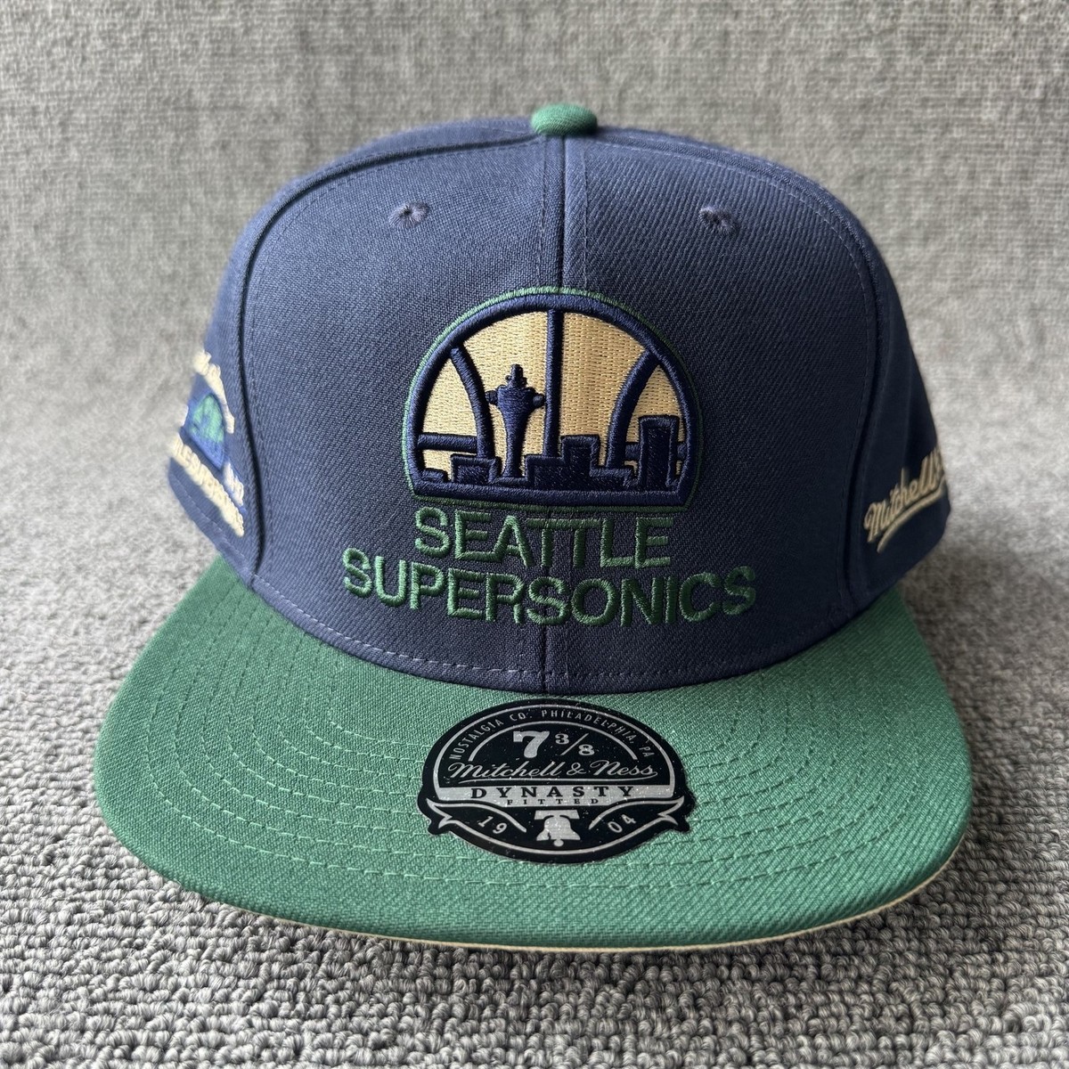 Mitchell & Ness Seattle SuperSonics Dynasty Fitted Hat 7 3/8