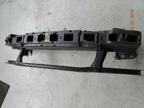 VW Passat 3C 2.0 TDI Stoßstange Vorne Träger Verstärkung