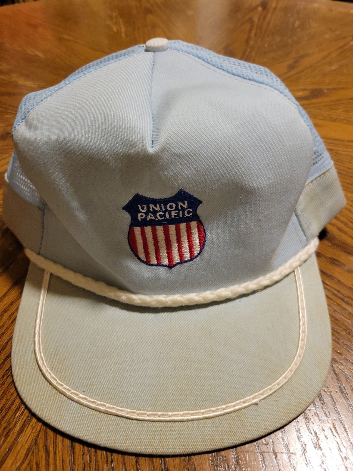 Vintage Union Pacific System Railroad Hat Cap Mesh Sn… Gem