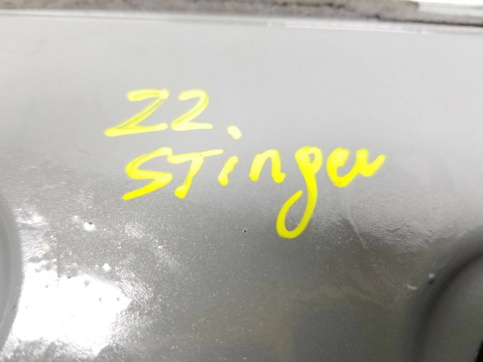 Alerón trasero 21 22 KIA STINGER OEM 312 millas Foto 4 de 4