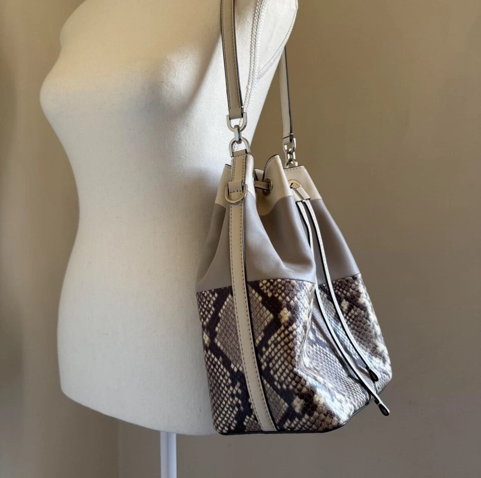 Michael Kors Snakeskin and Leather Large Bucket Bag Never Used - Image 4 of 4
