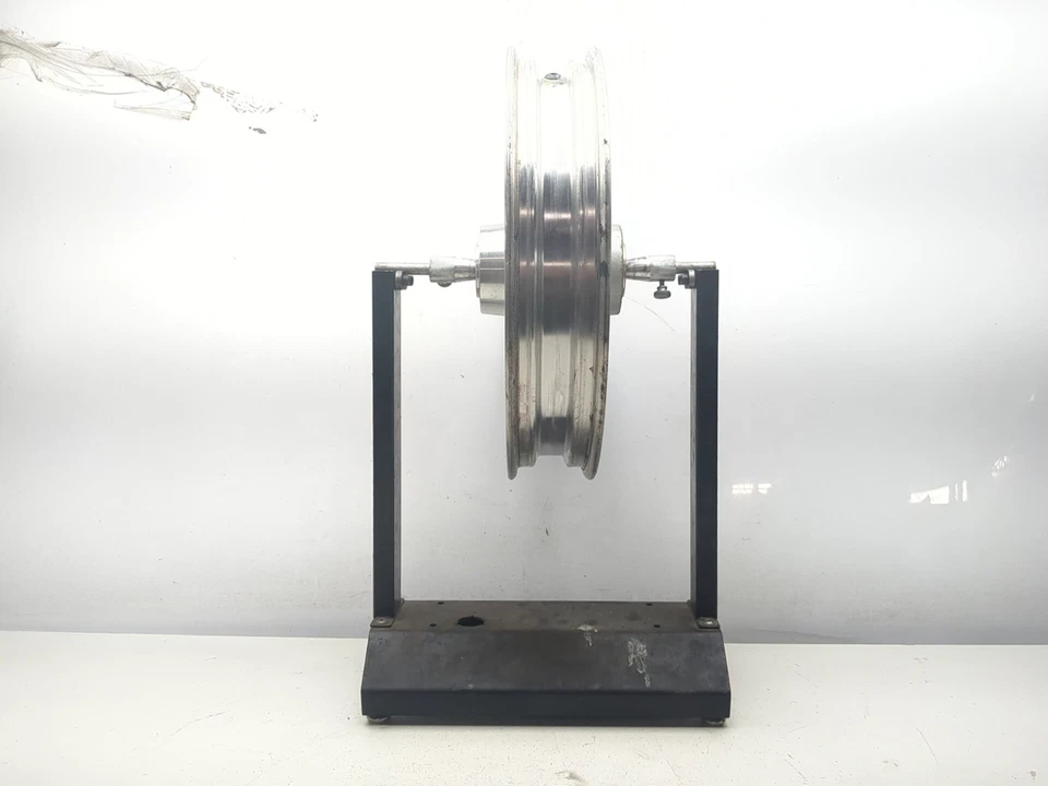 Llanta delantera Victory Kingpin 04-12 recta 18x3,0 Foto 2 de 4