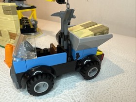 LEGO Juniors: Construction (10667) Missing  3 Pieces