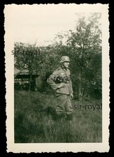Medard 1940 - Wehrmacht Soldat mit Stahlhelm - WK2 Foto 6x9cm