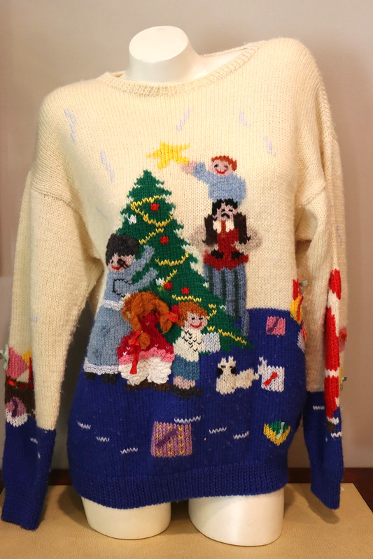 Vintage Womens Wild and Wooly Christmas Knitted Sweater Size M