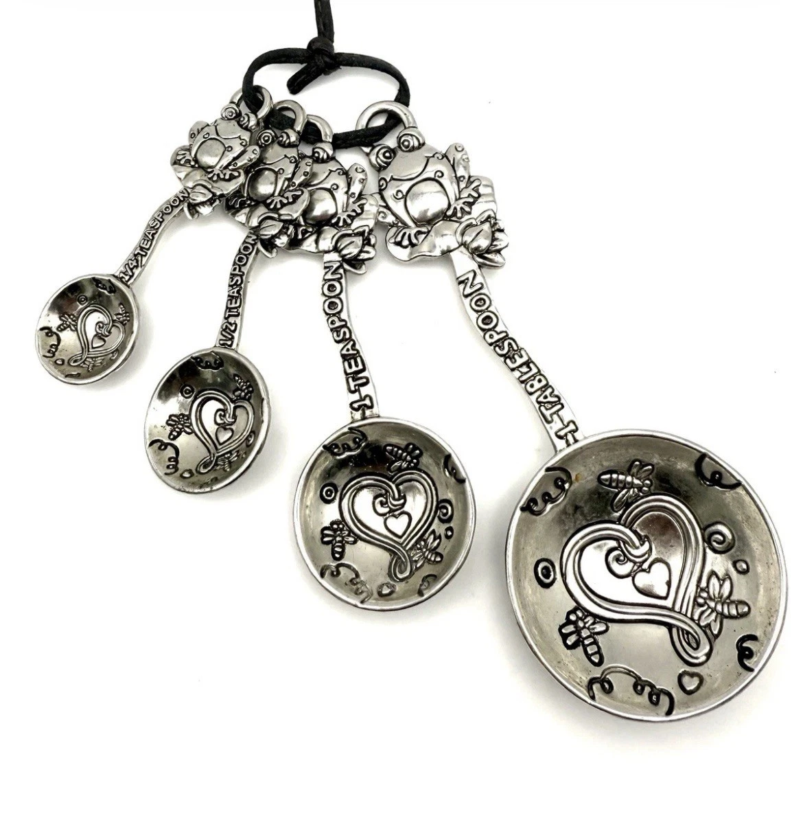 GANZ Frogs Frog 4 Piece Stainless Steel Measuring Spoons Hearts Croak EUC