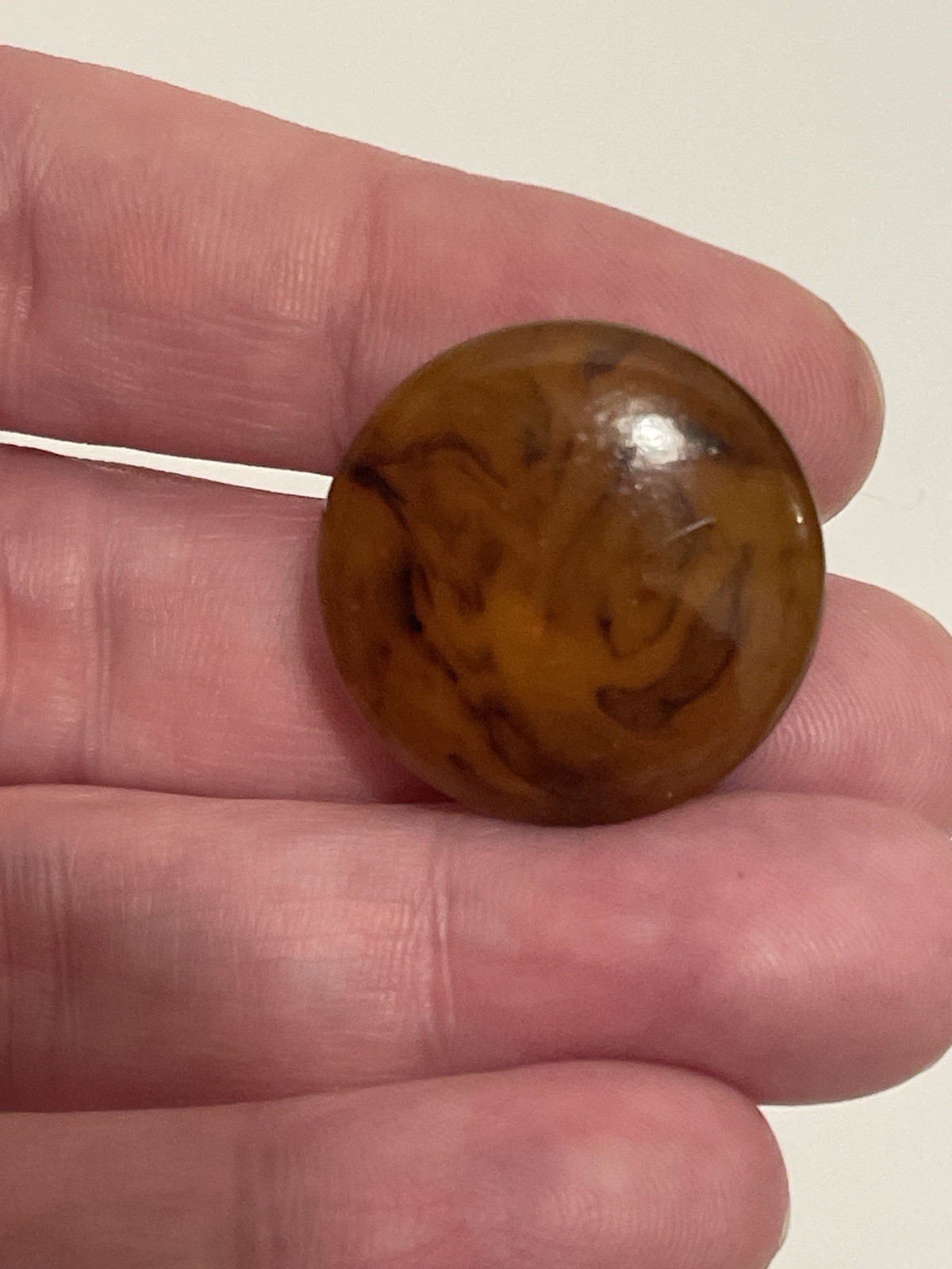 vintage tortoiseshell effect large plastic dome c… - image 9