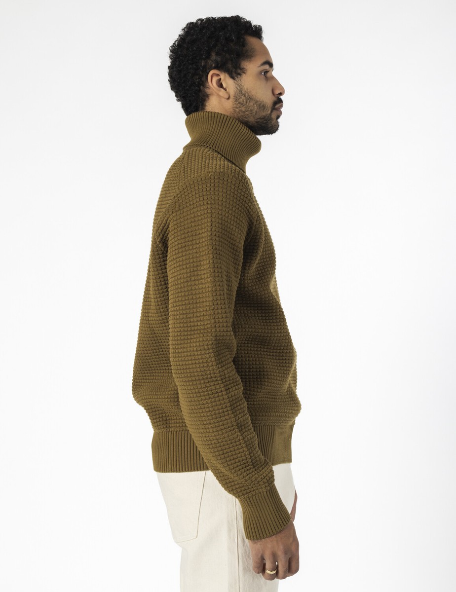 J Lindeberg Men's OLIVERO TURTLENECK SWEATER Brown Medium NEW NWT