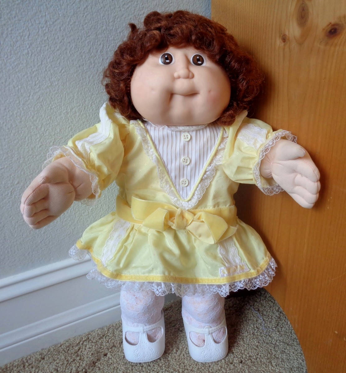 1987 CABBAGE PATCH KIDS CORNSILK GIRL RED FRENCH BRAID BROWN EYES