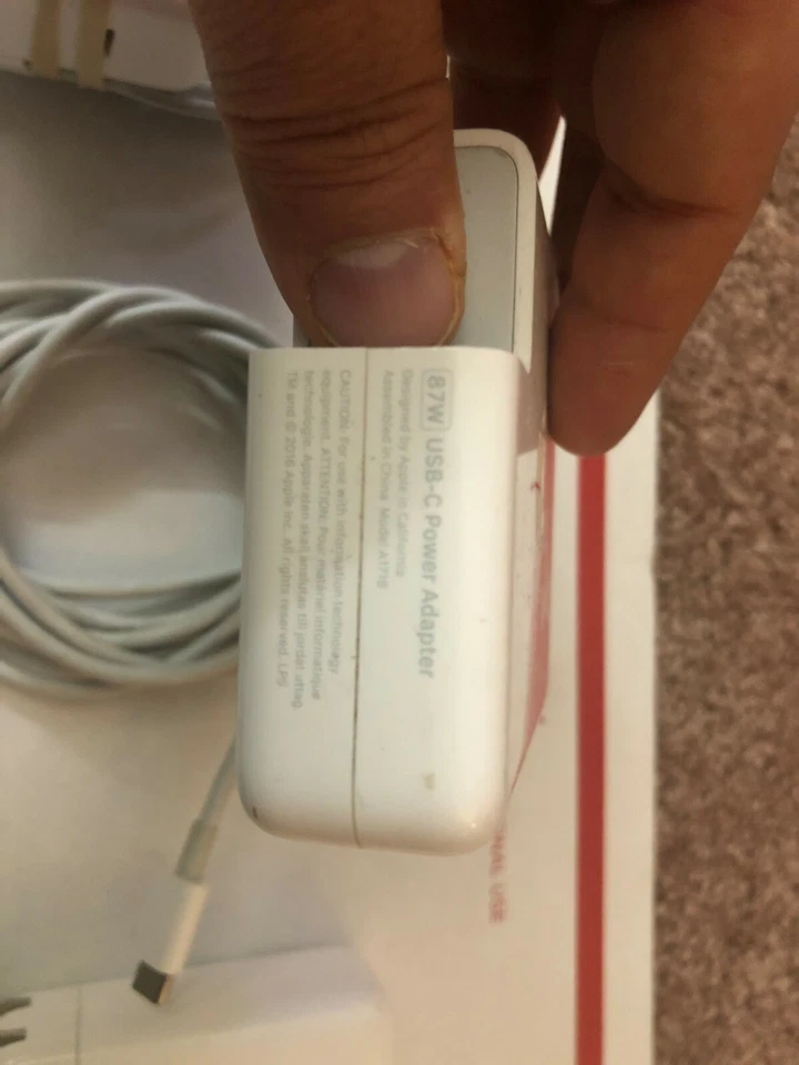 Lot of 13 Pieces Unsorted Apple USB-C Charger 29w 87w Mixed All working - Image 4 of 4