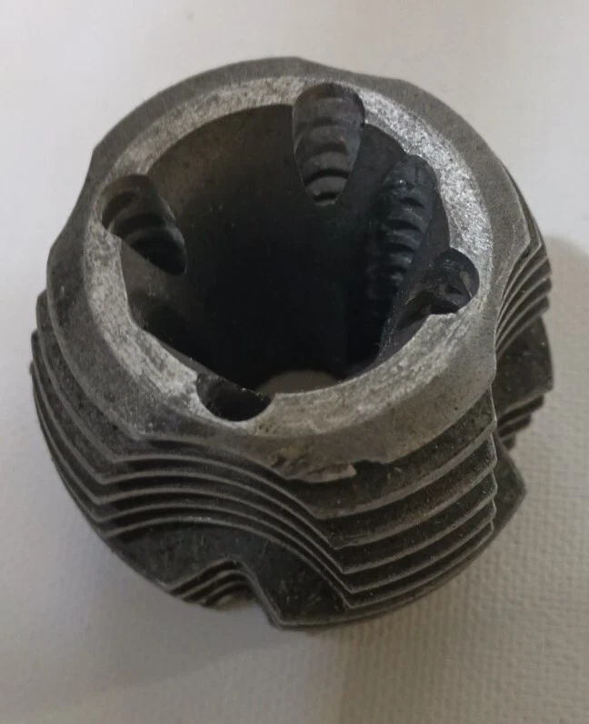 Nitro RC Truck / Car Cooling Head, Pre-owned Replacement Parts - R/C Deals As Is - Image 2 of 4