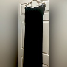 WHITE HOUSE BLACK MARKET -BLACK STRAPLESS JUMPSUIT SIZE Small fits like medium 