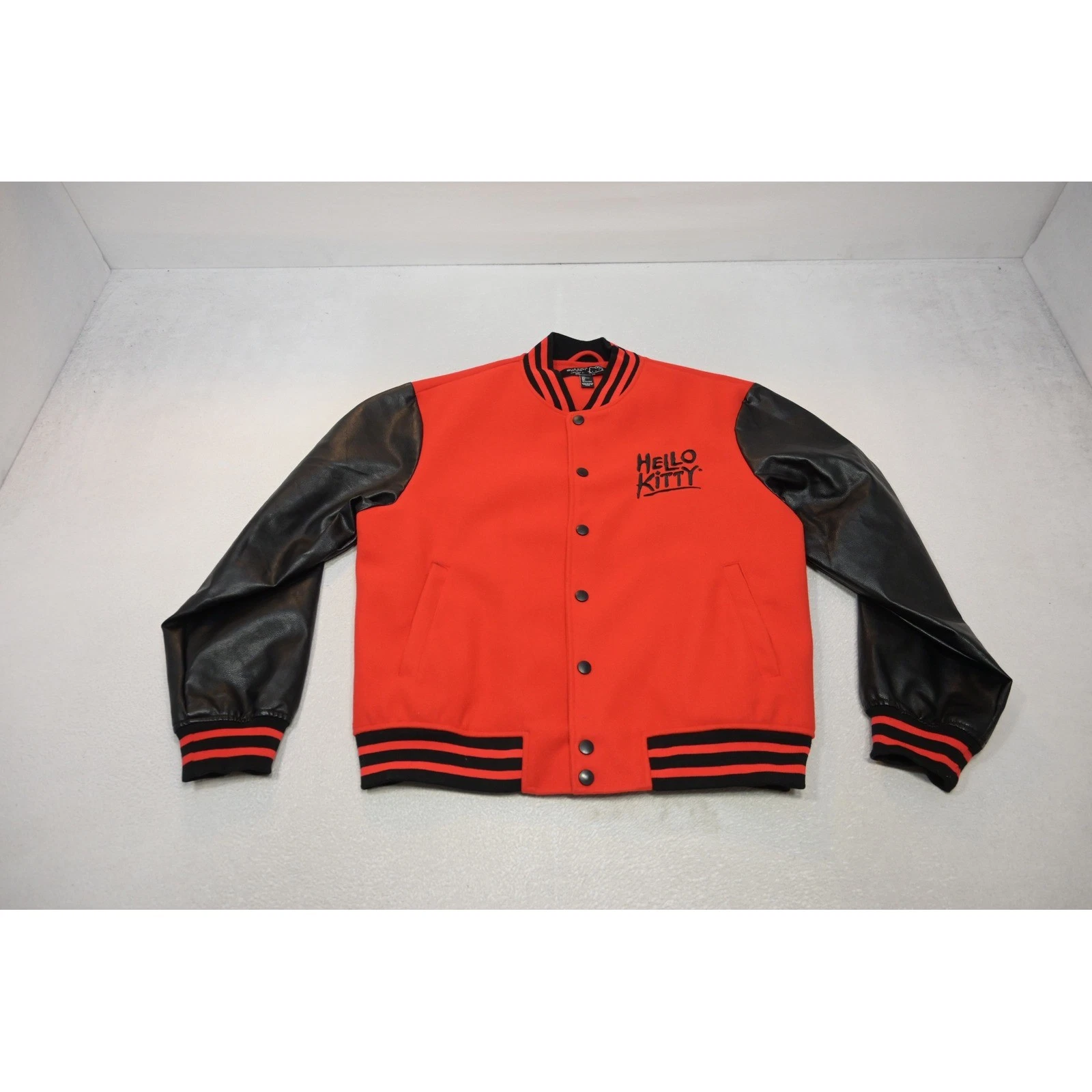 Forever 21 Hello Kitty Varsity Jacket Mens Large Red Black Faux Leather EUC image 2